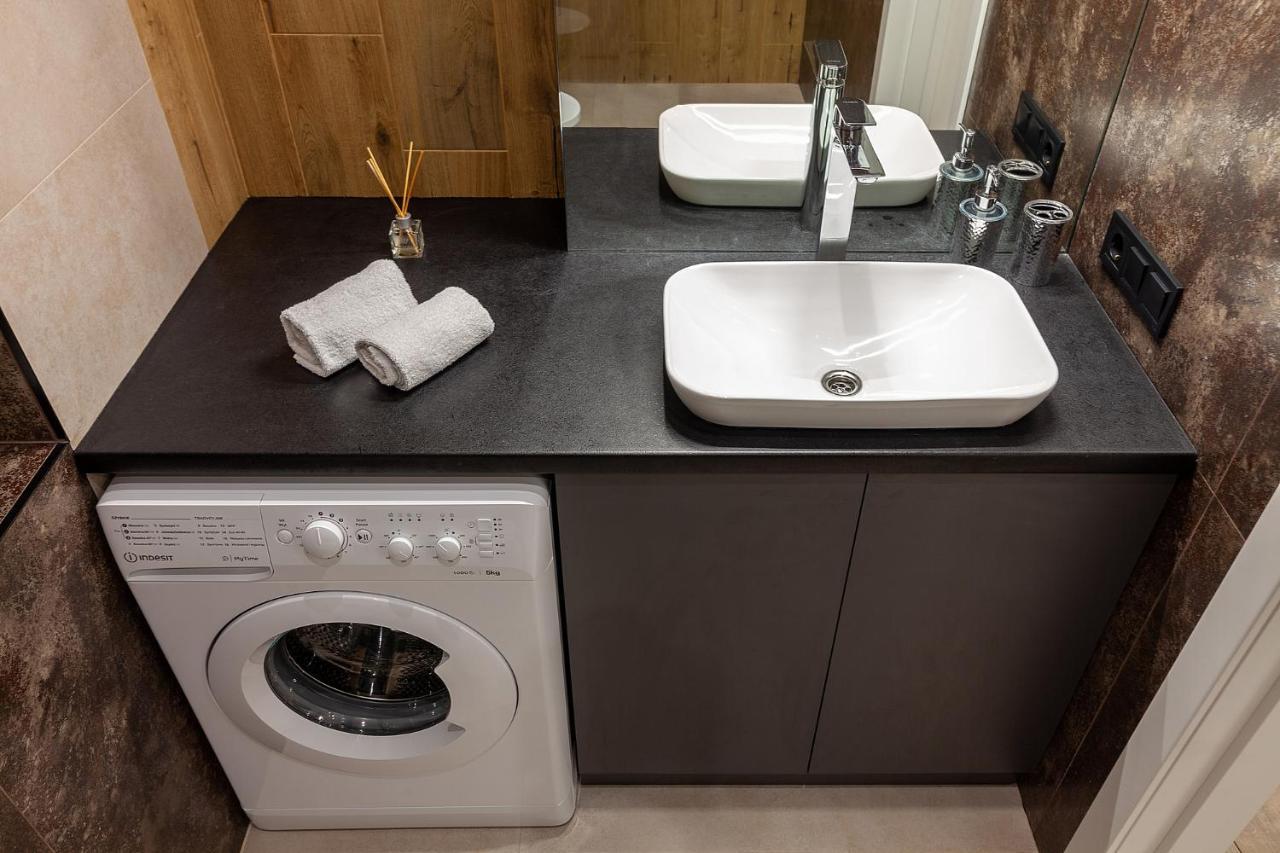 Royal Apartment On Leontovicha 7/2 Lwów Zewnętrze zdjęcie