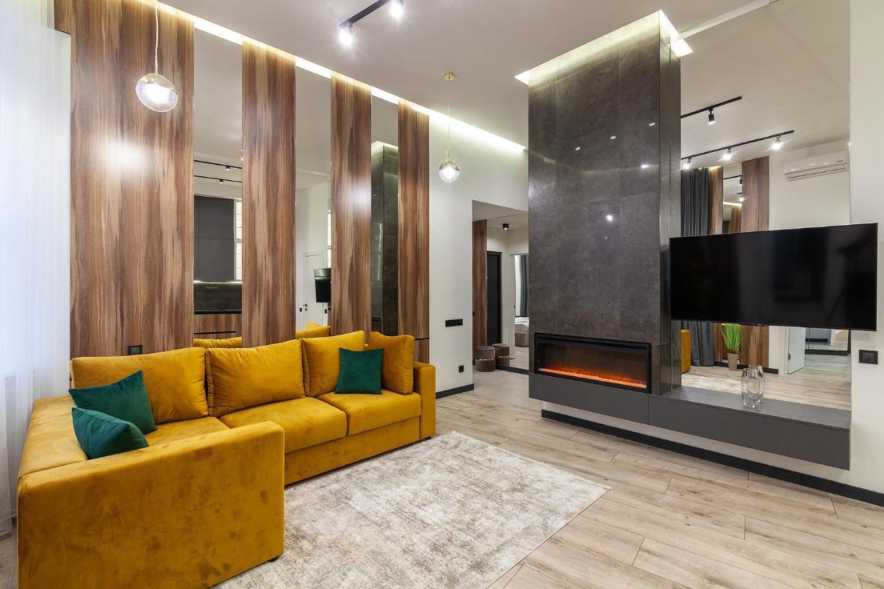 Royal Apartment On Leontovicha 7/2 Lwów Zewnętrze zdjęcie